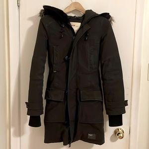 Women's Black Ski & Snow Jacket